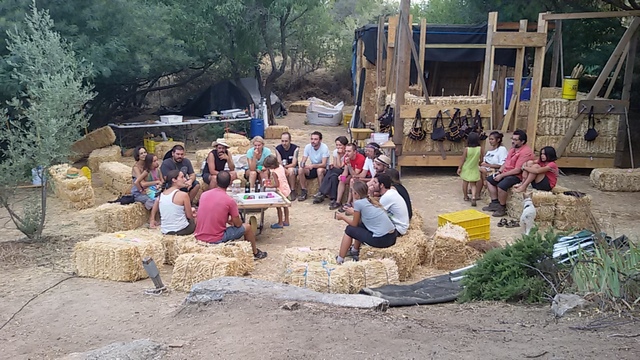 Revocos, acabados construccion paja, casa de paja, bioconstruccion, autoconstruccion, curso construccion con paja, casas de paja